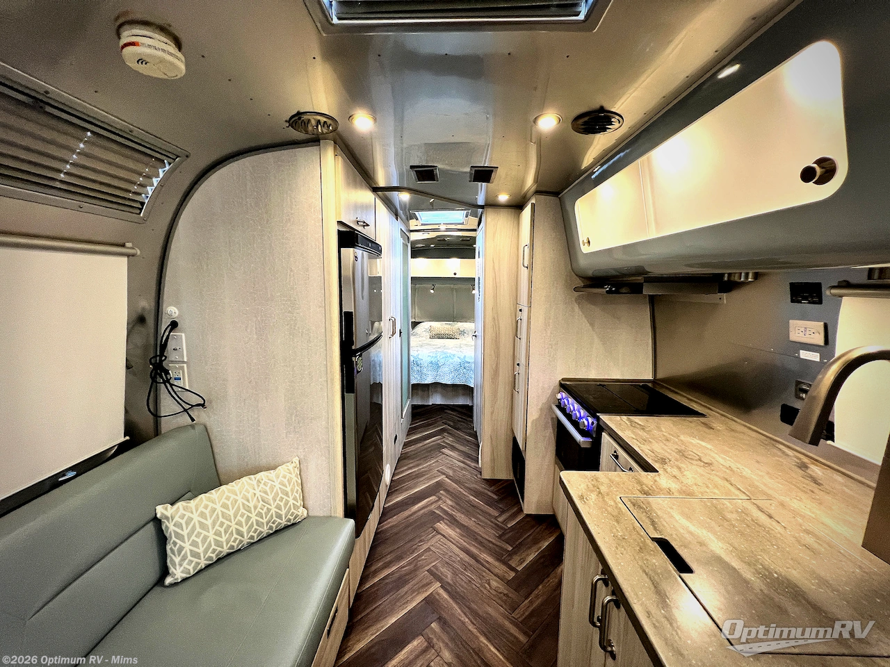 Used 2022 Airstream International 27FB available in Mims, Florida