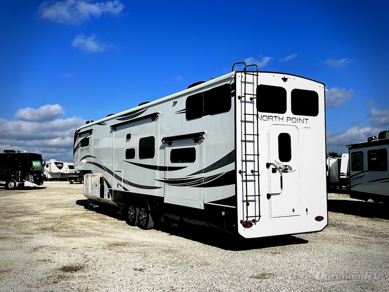 2023 North Point 390CKDS by Jayco from Optimum RV - Mims in Mims, Florida
