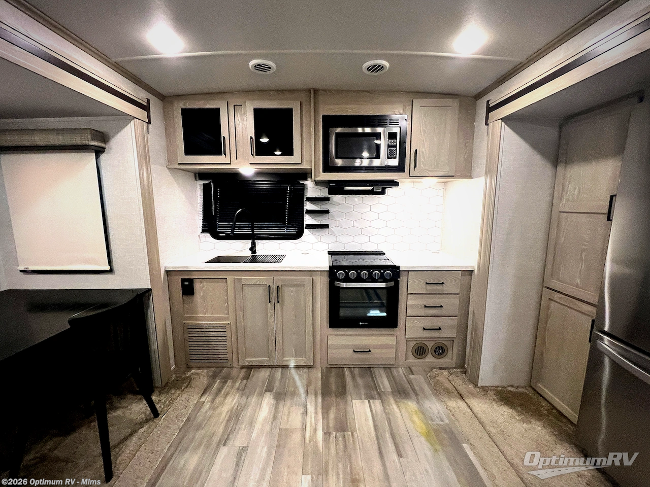 Used 2021 Forest River Flagstaff Classic 832RKSB available in Mims, Florida