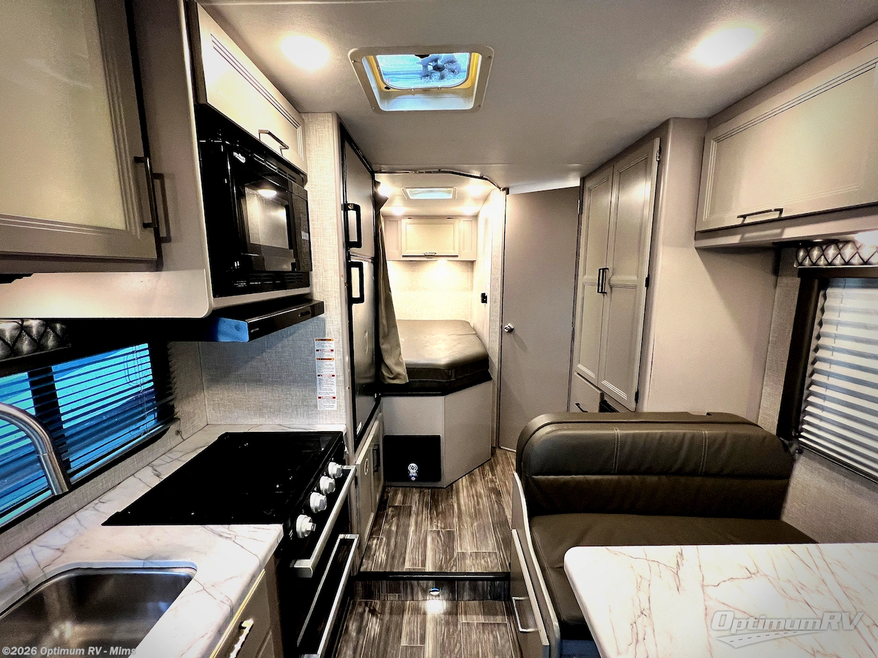 2024 Thor Four Winds 22E - Used Class C For Sale by Optimum RV - Mims in Mims, Florida features Awning