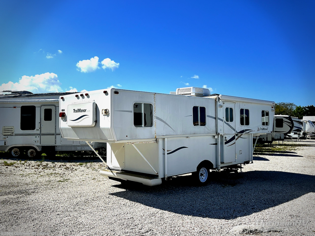 2006 TrailManor TrailManor 2720 - Used Popup For Sale by Optimum RV - Mims in Mims, Florida