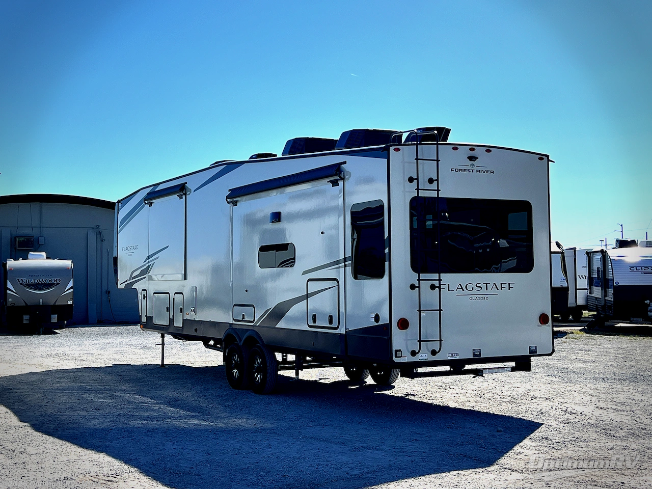2026 Flagstaff Classic 401CFB by Forest River from Optimum RV - Mims in Mims, Florida
