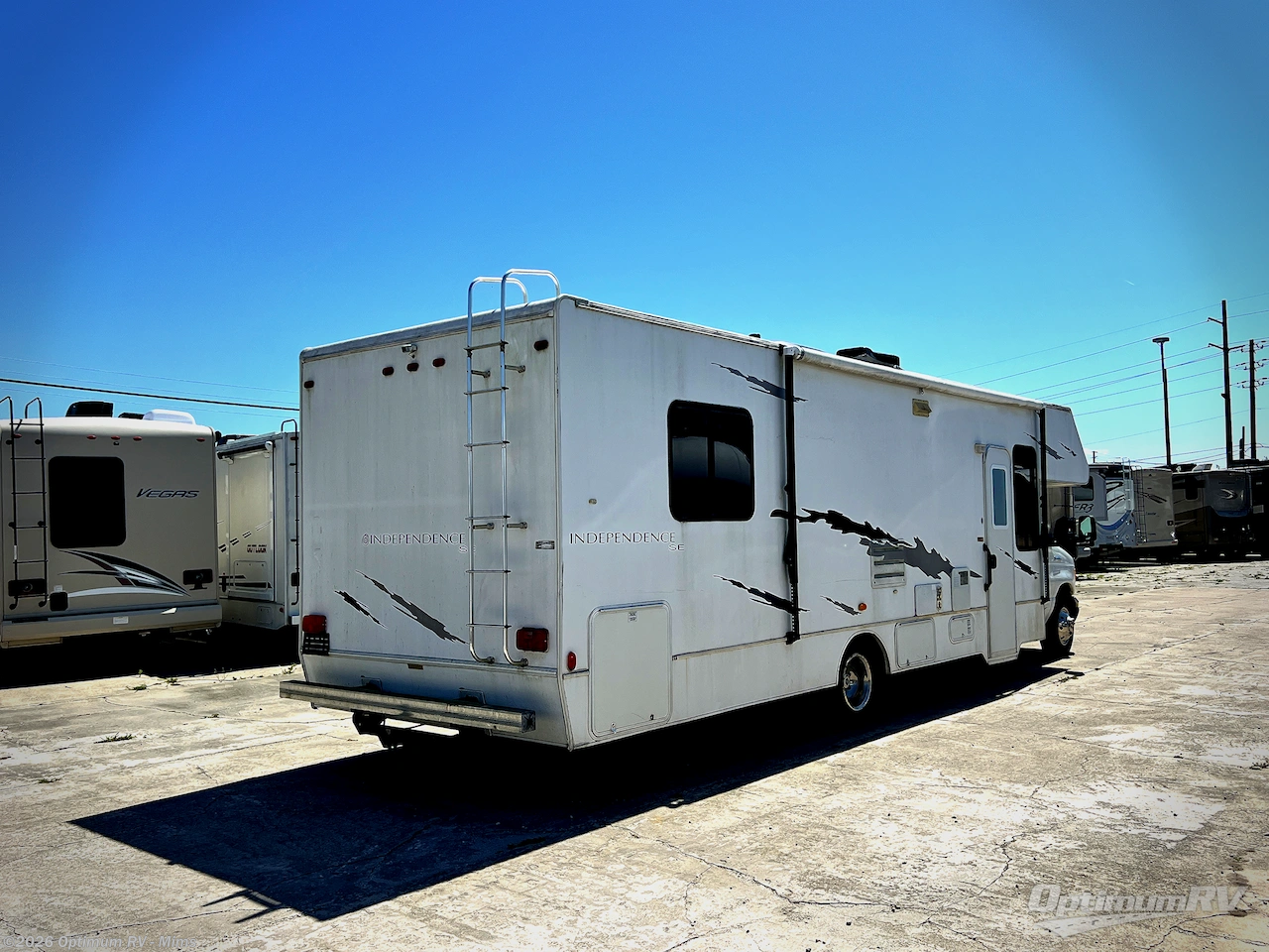 2006 Gulf Stream Conquest Independence SE 6316 - Used Class C For Sale by Optimum RV - Mims in Mims, Florida features Slideout