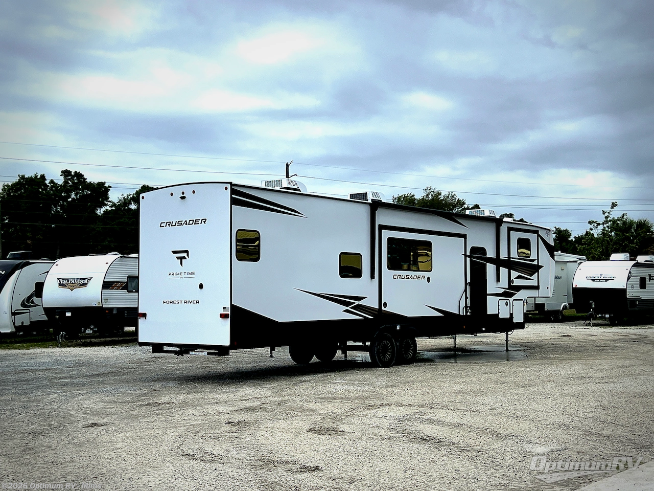 2026 Prime Time Crusader FAM37 - New Fifth Wheel For Sale by Optimum RV - Mims in Mims, Florida features Slideout