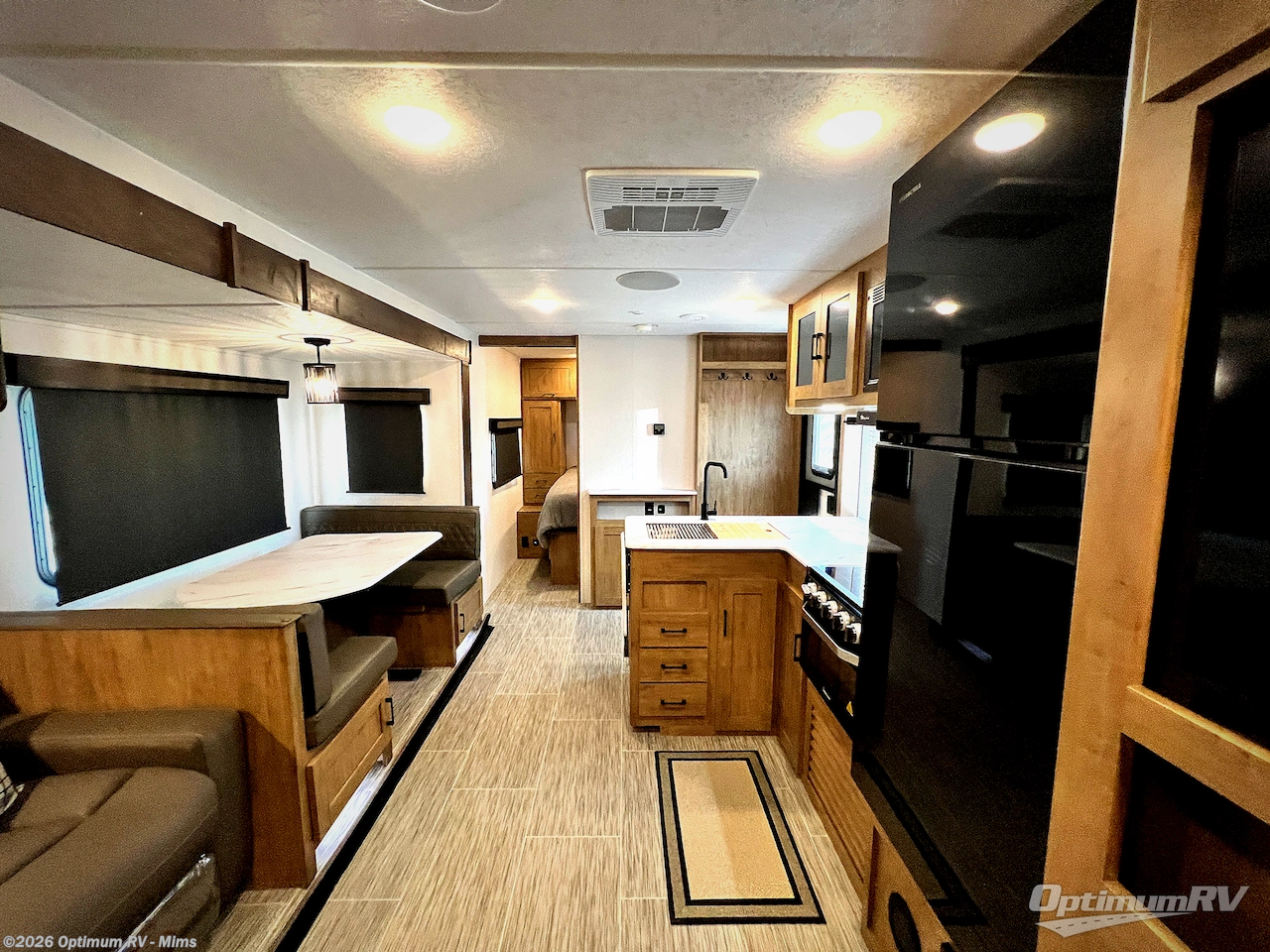 Used 2024 Coachmen Freedom Express Ultra Lite 288BHDS available in Mims, Florida