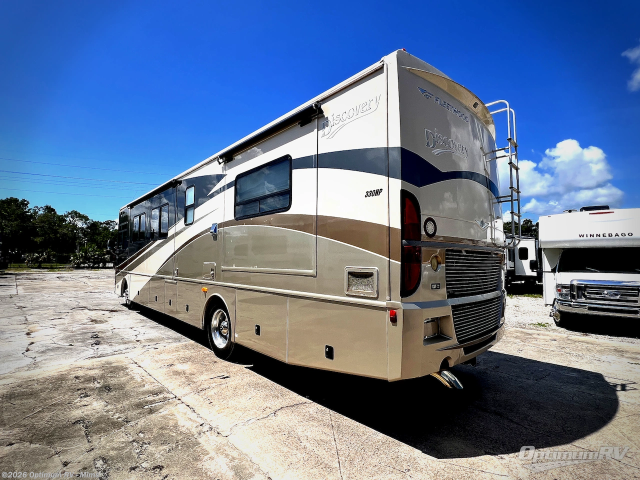 2006 Discovery 39L by Fleetwood from Optimum RV - Mims in Mims, Florida