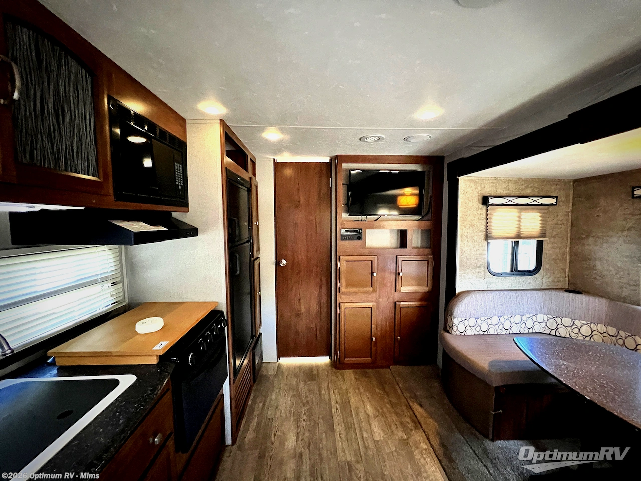 Used 2017 Coachmen Freedom Express 248RBS available in Mims, Florida