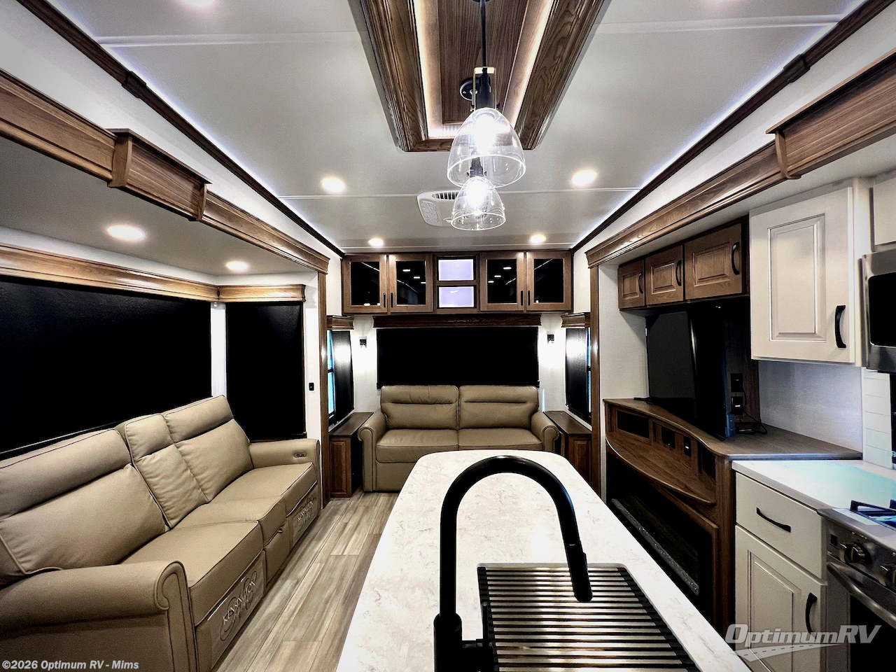 Used 2024 Skyline Alliance Paradigm 310RL available in Mims, Florida