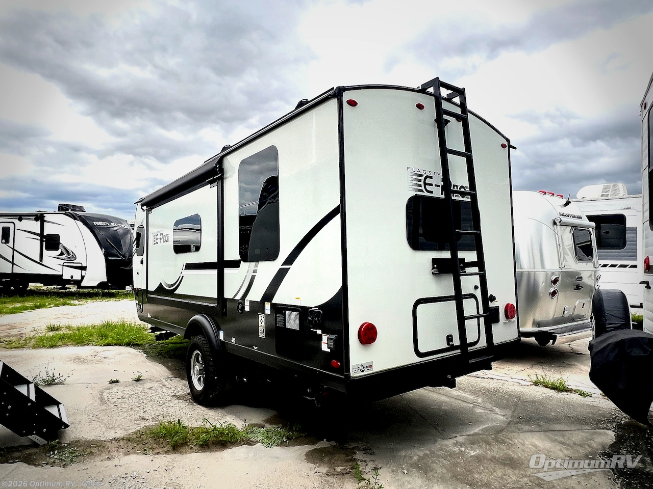 2024 Forest River Flagstaff E-Pro E20FKS - Used Travel Trailer For Sale by Optimum RV - Mims in Mims, Florida features Awning, Slideout