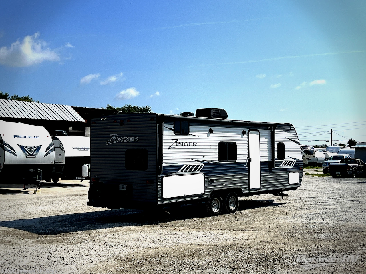 2023 CrossRoads Zinger Lite ZR259FL - Used Travel Trailer For Sale by Optimum RV - Mims in Mims, Florida