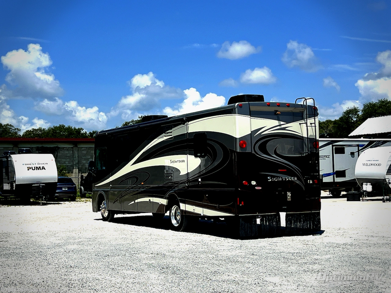2014 Sightseer 33C by Winnebago from Optimum RV - Mims in Mims, Florida