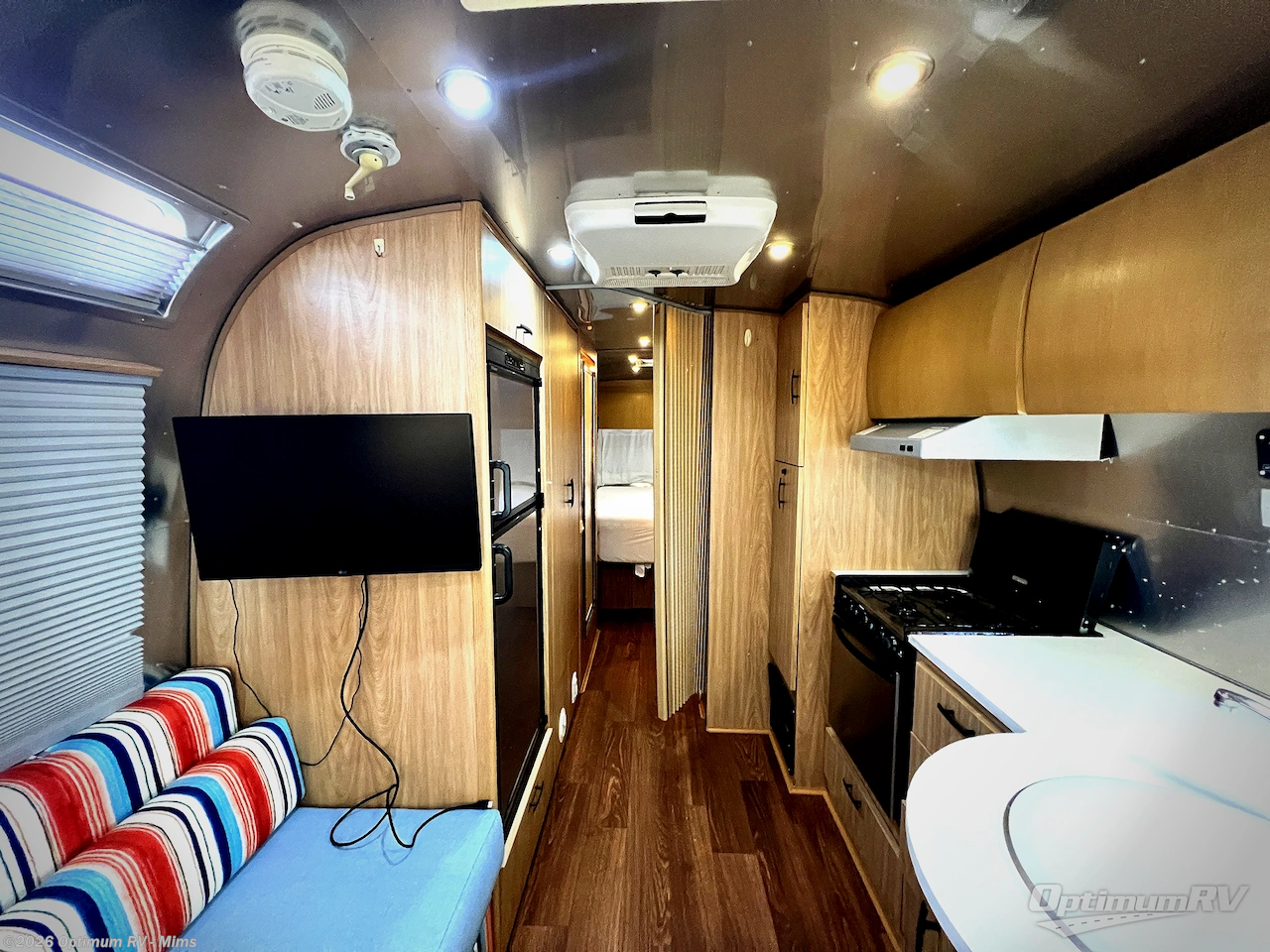 Used 2007 Airstream Safari Special Edition 27 FB available in Mims, Florida