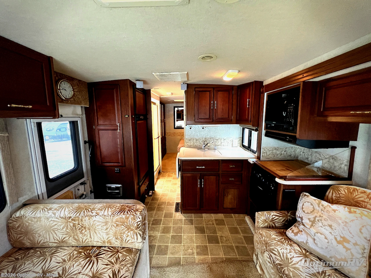 Used 2005 Winnebago Minnie Winnie 30V available in Mims, Florida