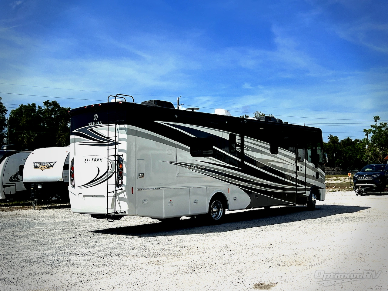 2017 Tiffin Allegro 36UA - Used Class A For Sale by Optimum RV - Mims in Mims, Florida features Awning, Slideout