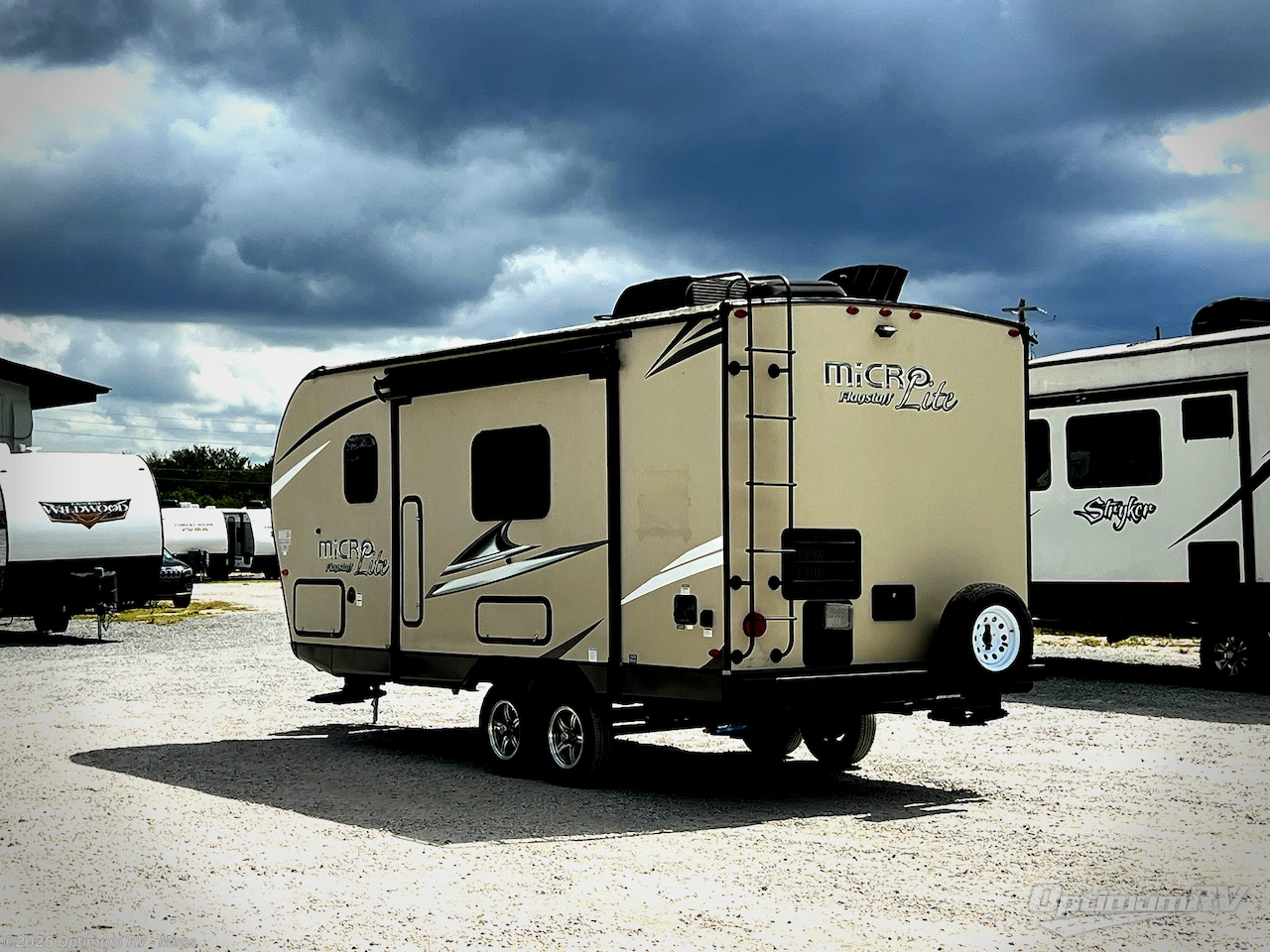 2020 Flagstaff Micro Lite 21DS by Forest River from Optimum RV - Mims in Mims, Florida