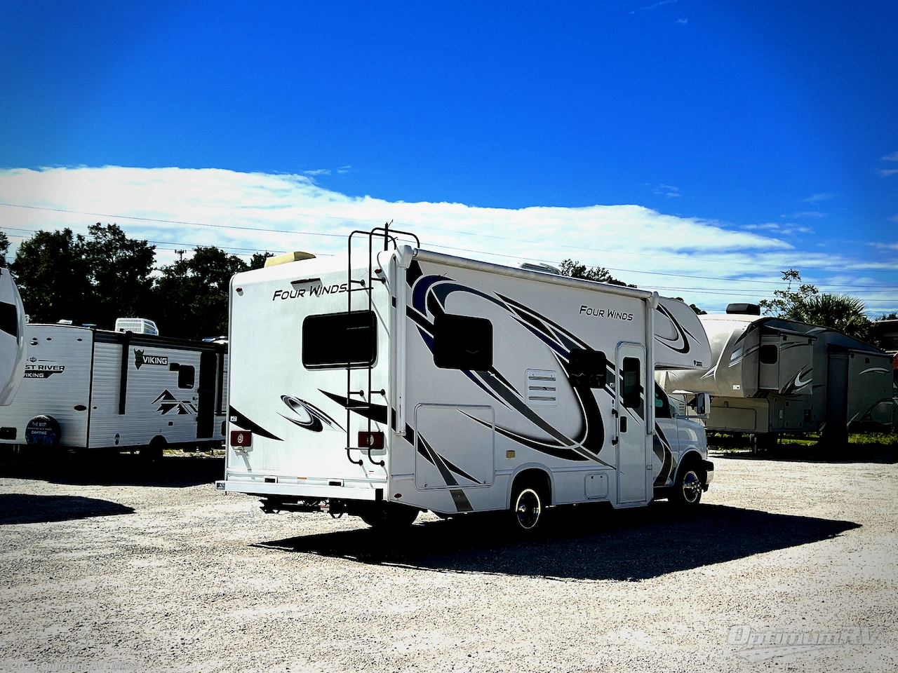 2021 Thor Four Winds 22E - Used Class C For Sale by Optimum RV - Mims in Mims, Florida features Awning