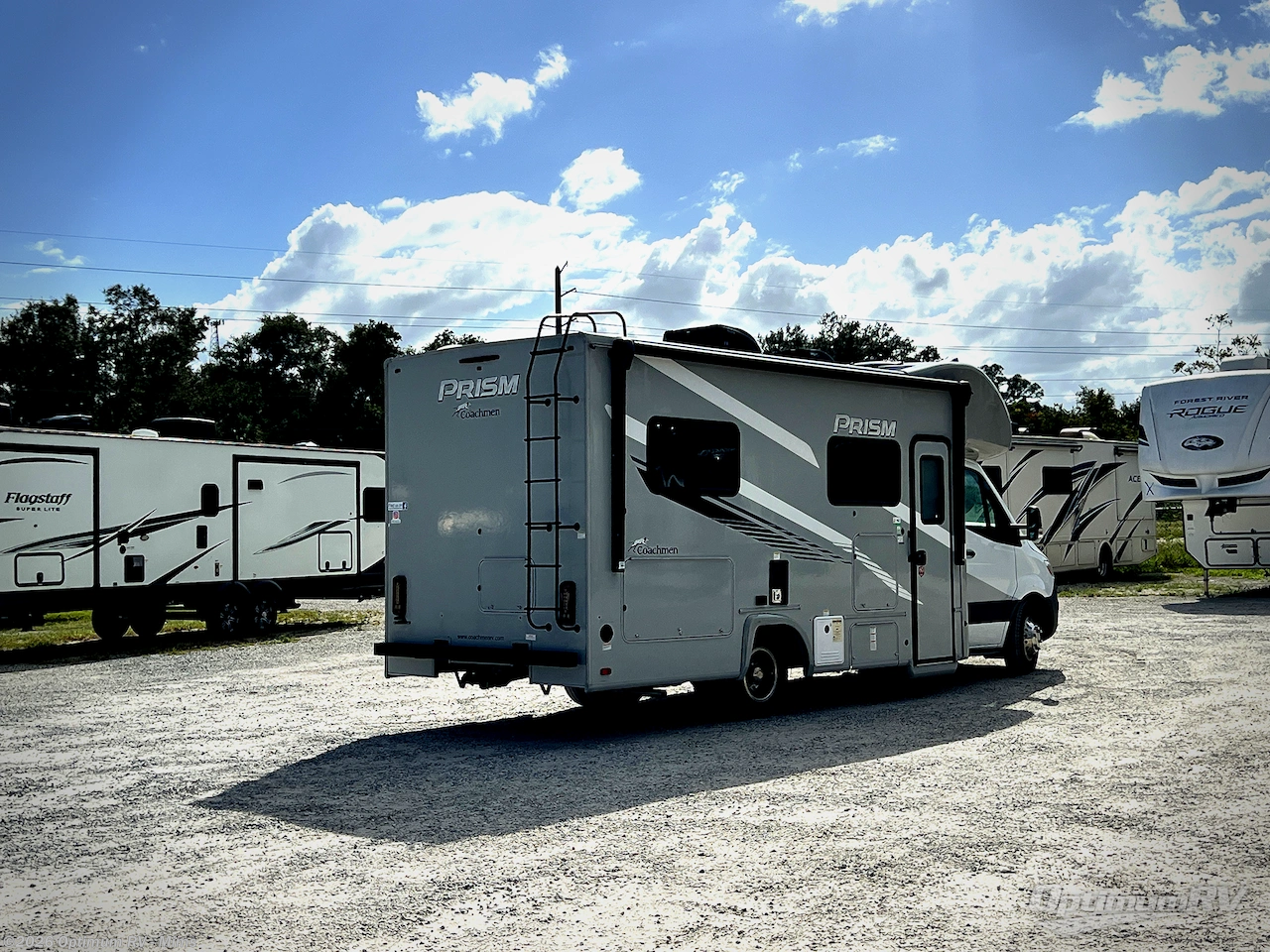 2022 Coachmen Prism Select 24CB - Used Class C For Sale by Optimum RV - Mims in Mims, Florida features Awning, Slideout