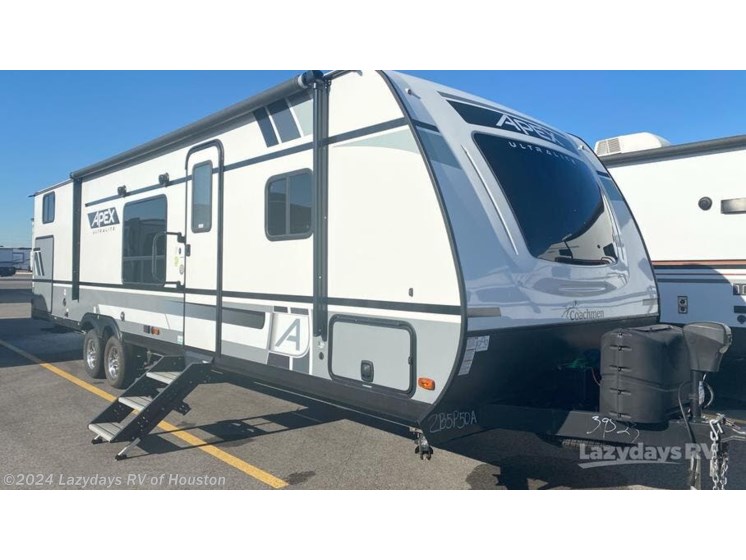 Used 2021 Coachmen Apex Ultra-Lite 300BHS available in Waller, Texas