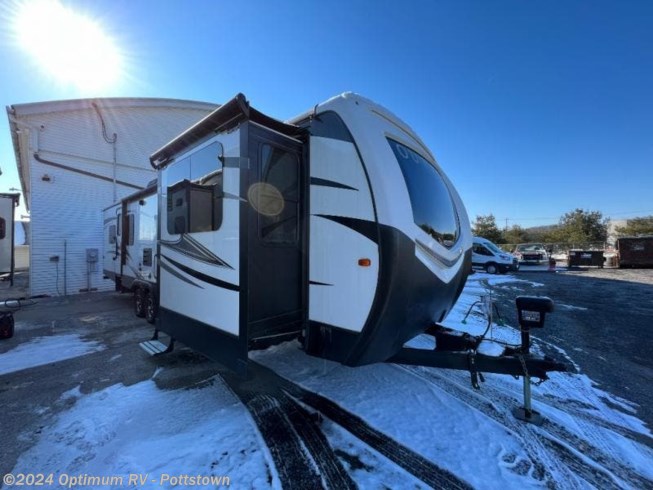 Used 2018 Keystone Outback 333FE available in Pottstown, Pennsylvania
