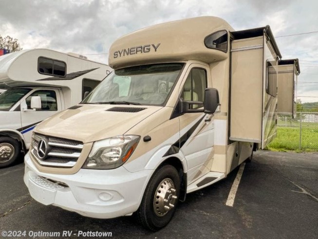 2019 Synergy 24SS by Thor Motor Coach from Optimum RV in Pottstown, Pennsylvania