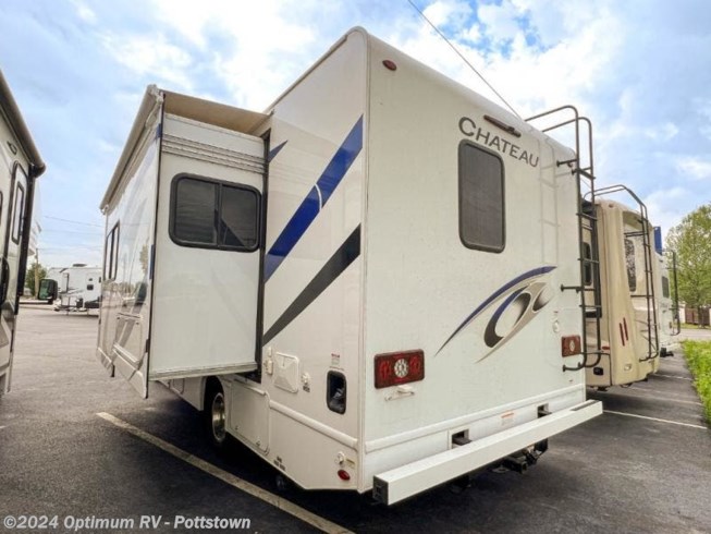 2021 Four Winds International Chateau 25M - Used Class C For Sale by Optimum RV in Pottstown, Pennsylvania
