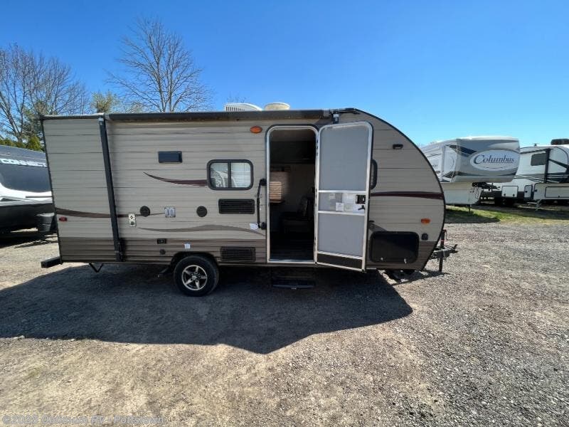 2016 Forest River Cherokee Wolf Pup 16BHS RV for Sale in Pottstown, PA 19464 6SR020 RVUSA