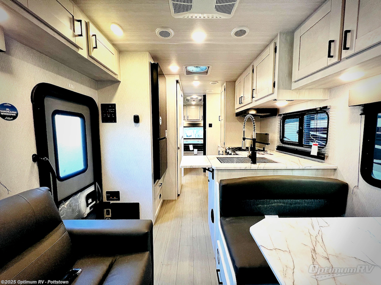 New 2025 East to West Entrada 2710NK available in Pottstown, Pennsylvania