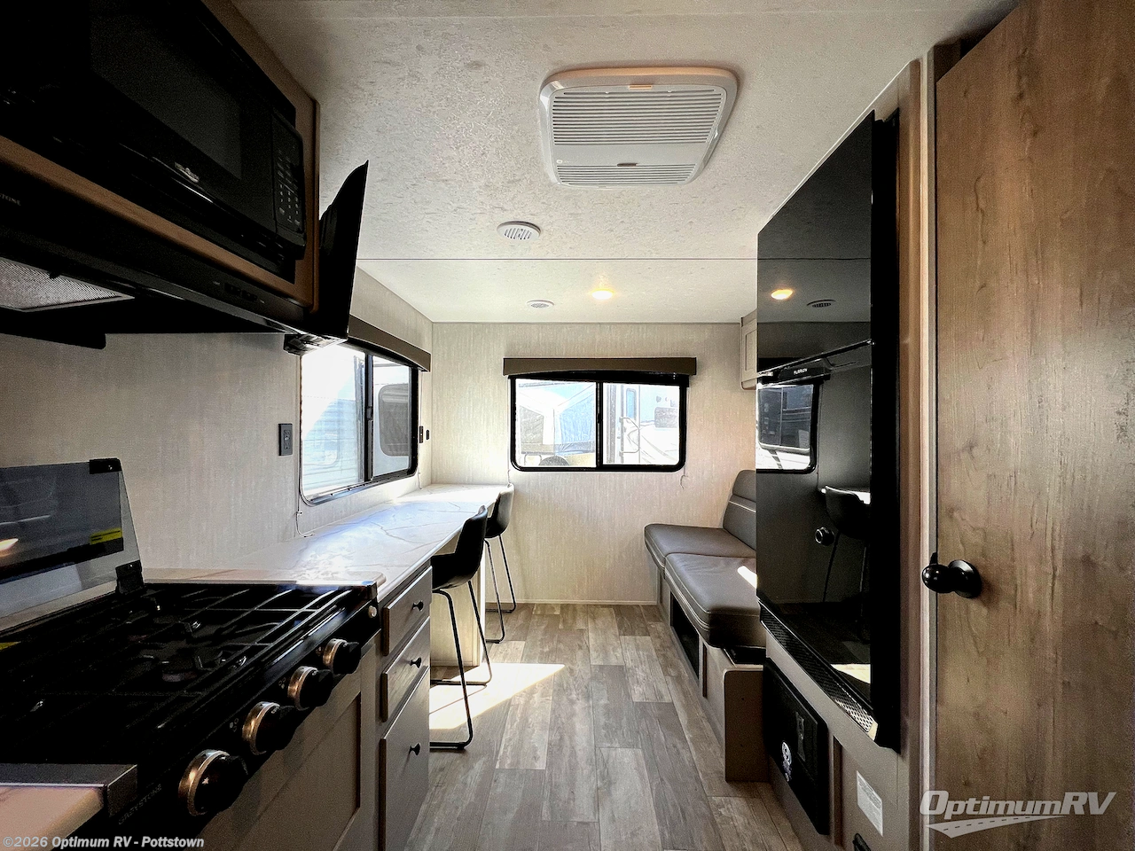 2025 Forest River Viking 5K Series 242MK - New Travel Trailer For Sale by Optimum RV - Pottstown in Pottstown, Pennsylvania features Awning