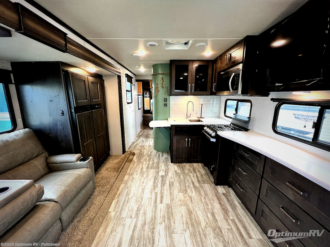 2020 Grand Design Reflection 287RLTS - Used Travel Trailer For Sale by Optimum RV - Pottstown in Pottstown, Pennsylvania features Awning, Slideout