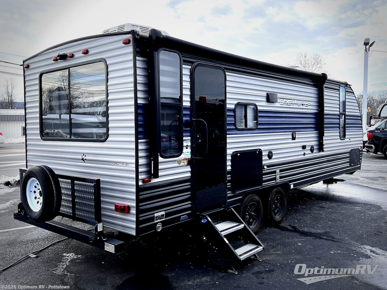 2021 Forest River Cherokee Grey Wolf 23MK - Used Travel Trailer For Sale by Optimum RV - Pottstown in Pottstown, Pennsylvania features Awning, Slideout