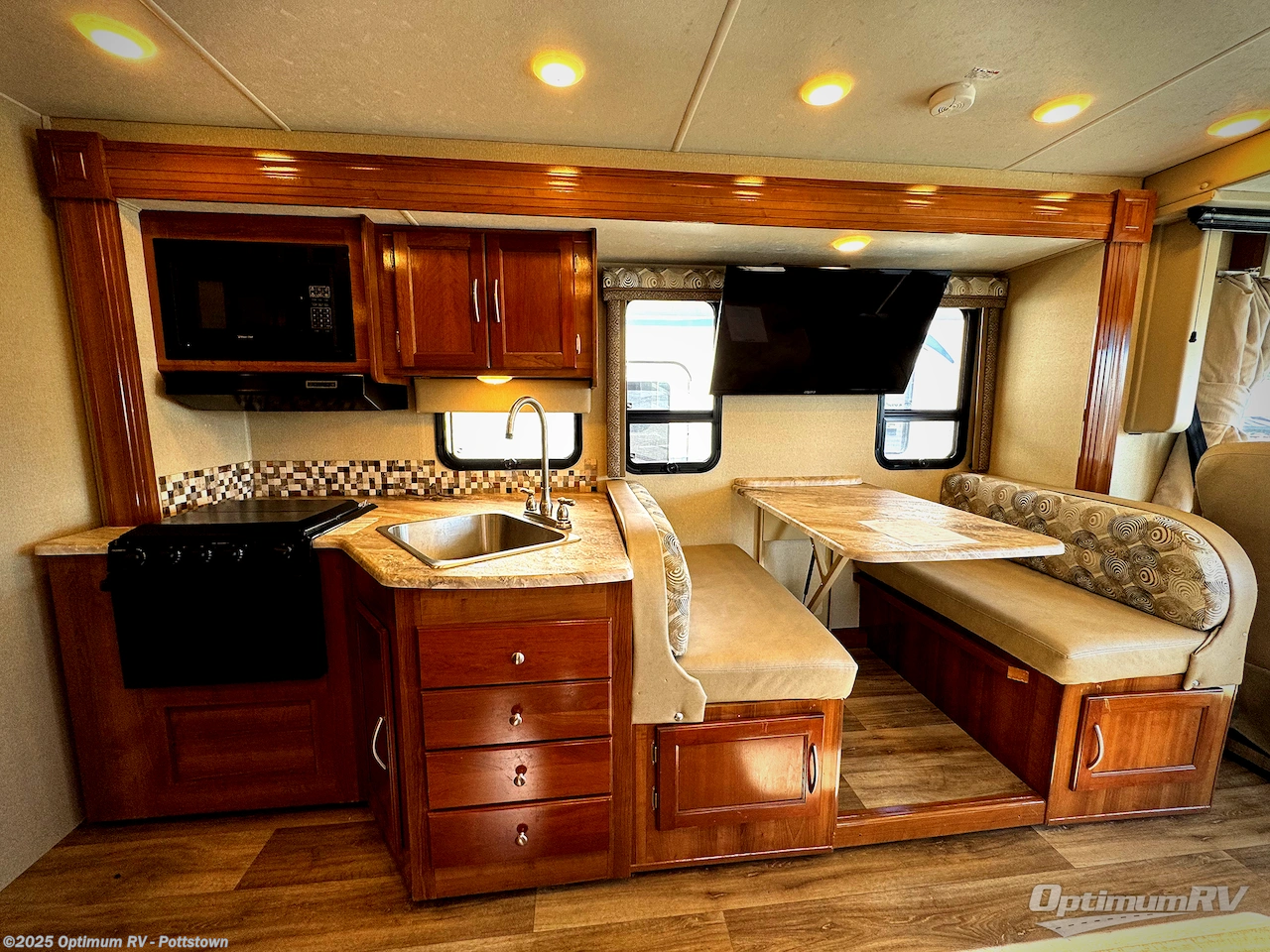 2018 Pursuit Precision 27DS by Coachmen from Optimum RV - Pottstown in Pottstown, Pennsylvania