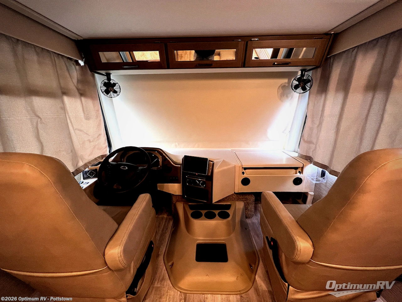 Used 2023 Thor Freedom Traveler 30A available in Pottstown, Pennsylvania