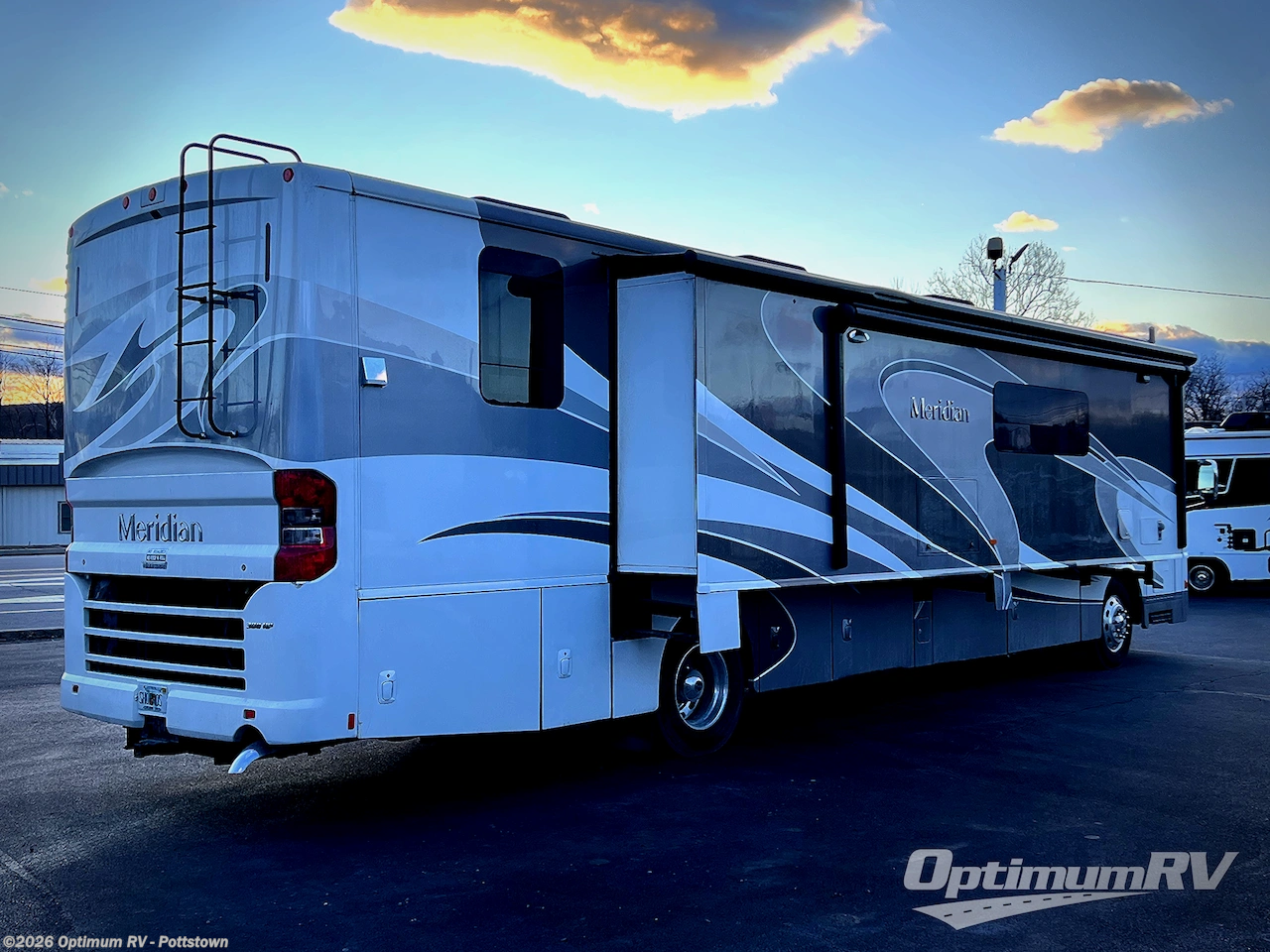 2015 Meridian 40R by Itasca from Optimum RV - Pottstown in Pottstown, Pennsylvania