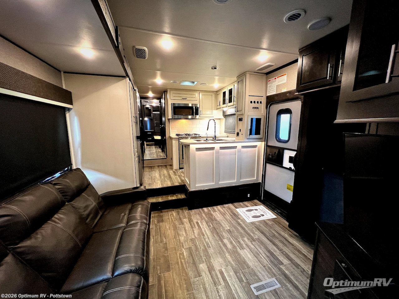 2021 Jayco Seismic 4113 - Used Fifth Wheel For Sale by Optimum RV - Pottstown in Pottstown, Pennsylvania features Slideout, Awning