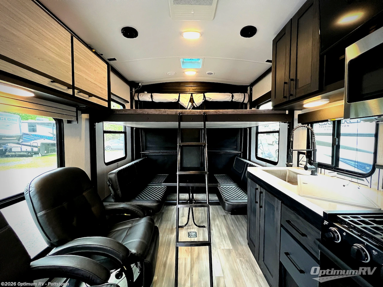 2022 Cruiser RV Stryker 2313 - Used Travel Trailer For Sale by Optimum RV - Pottstown in Pottstown, Pennsylvania features Awning