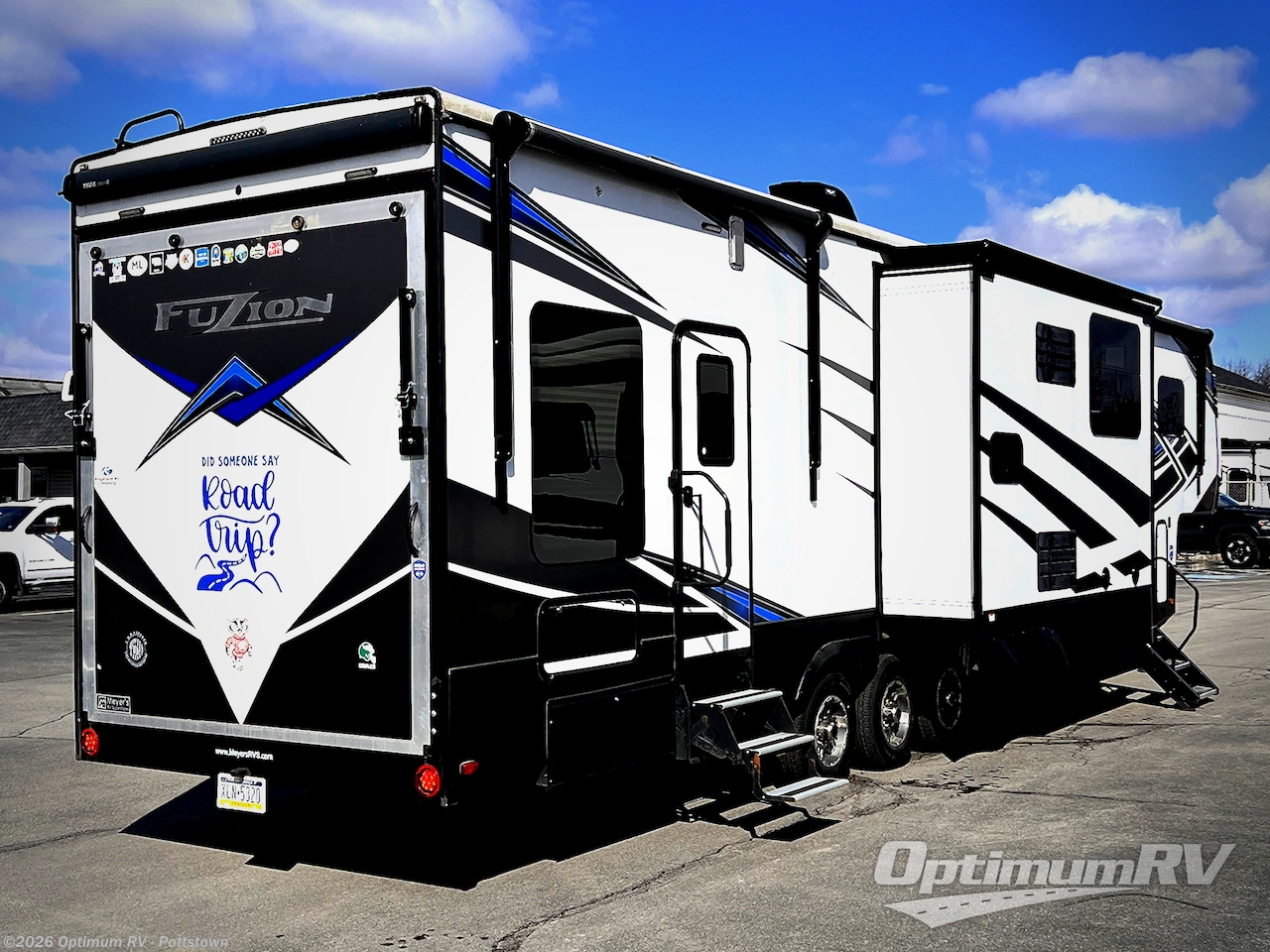 2020 Keystone Fuzion 430 - Used Fifth Wheel For Sale by Optimum RV - Pottstown in Pottstown, Pennsylvania features Slideout, Awning