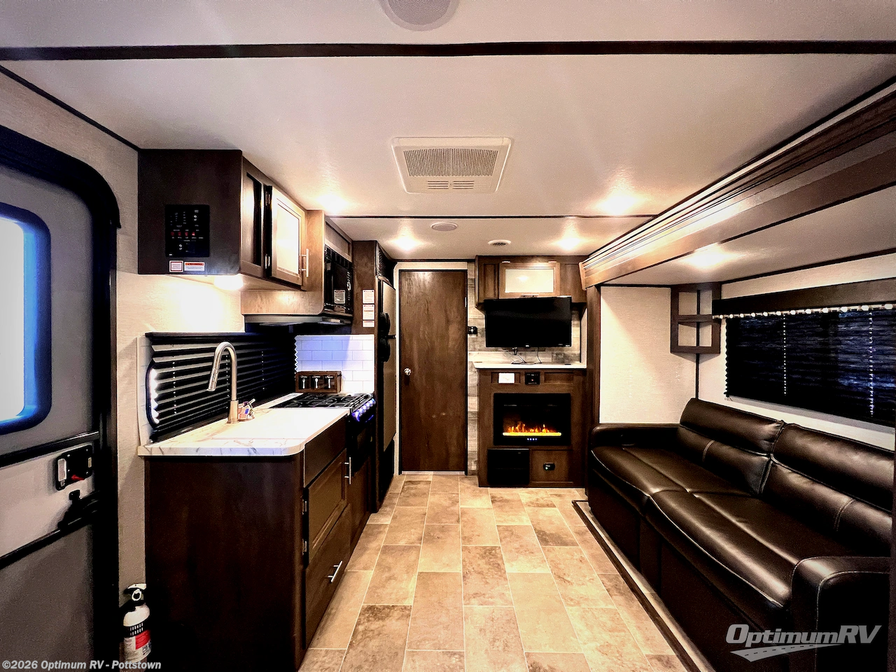 Used 2021 Dutchmen Coleman Light 1805RB available in Pottstown, Pennsylvania