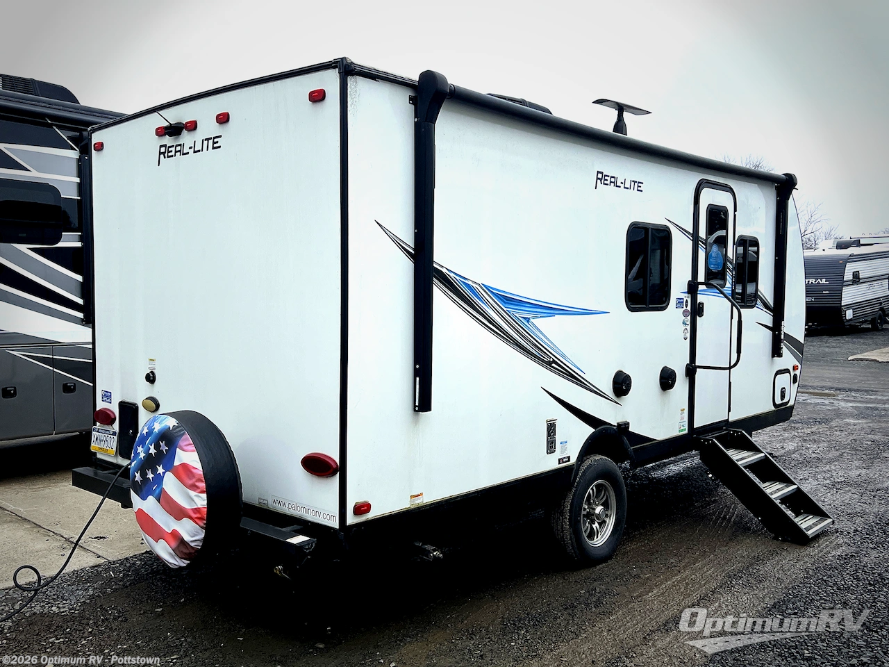 2021 Palomino PaloMini 189BHS - Used Travel Trailer For Sale by Optimum RV - Pottstown in Pottstown, Pennsylvania features Slideout, Awning