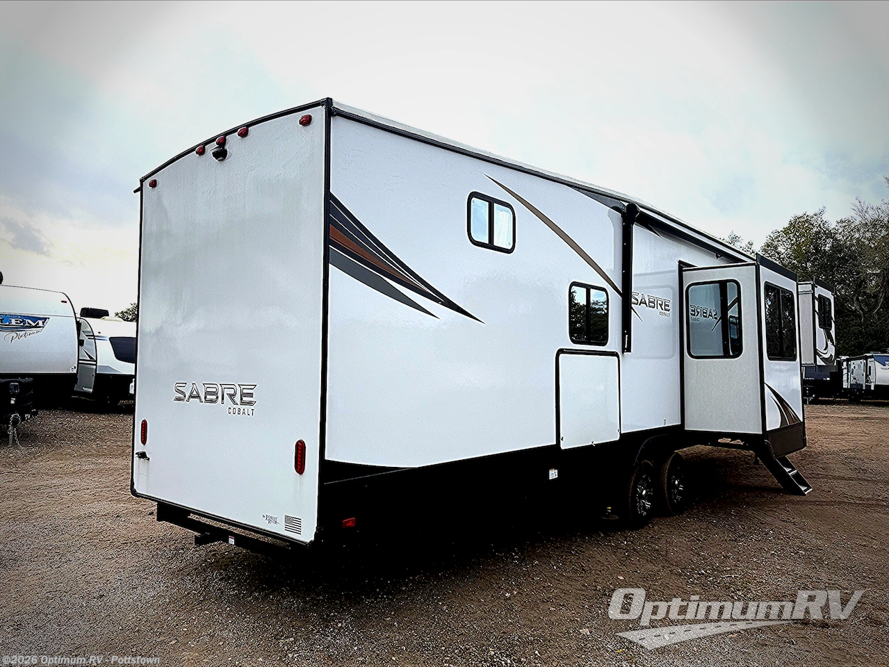 2014 Roadtrek Agile SS - Used Class B For Sale by Optimum RV - Pottstown in Pottstown, Pennsylvania features Awning, Slideout