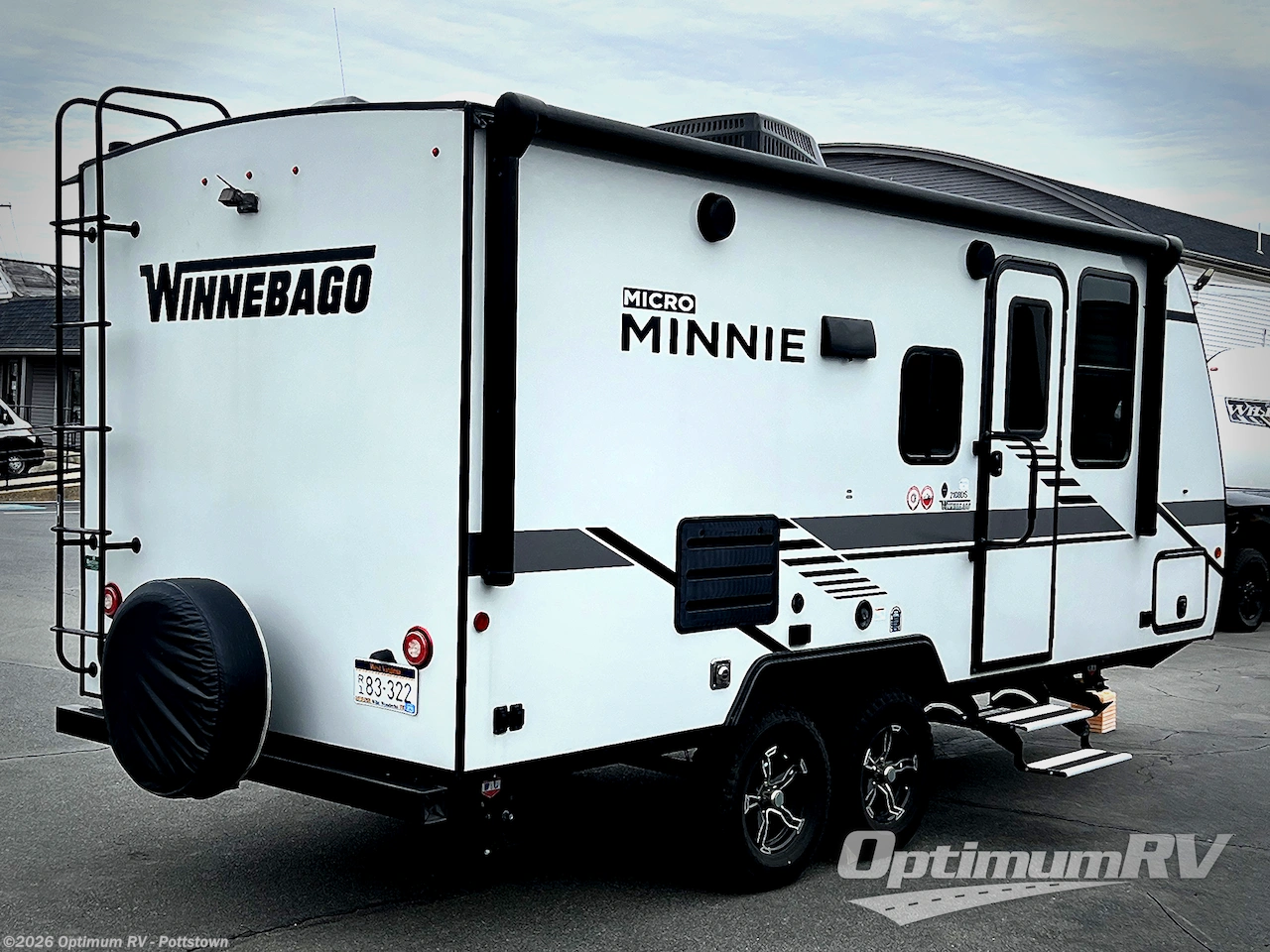 2021 Winnebago Micro Minnie 2108DS - Used Travel Trailer For Sale by Optimum RV - Pottstown in Pottstown, Pennsylvania features Awning, Slideout