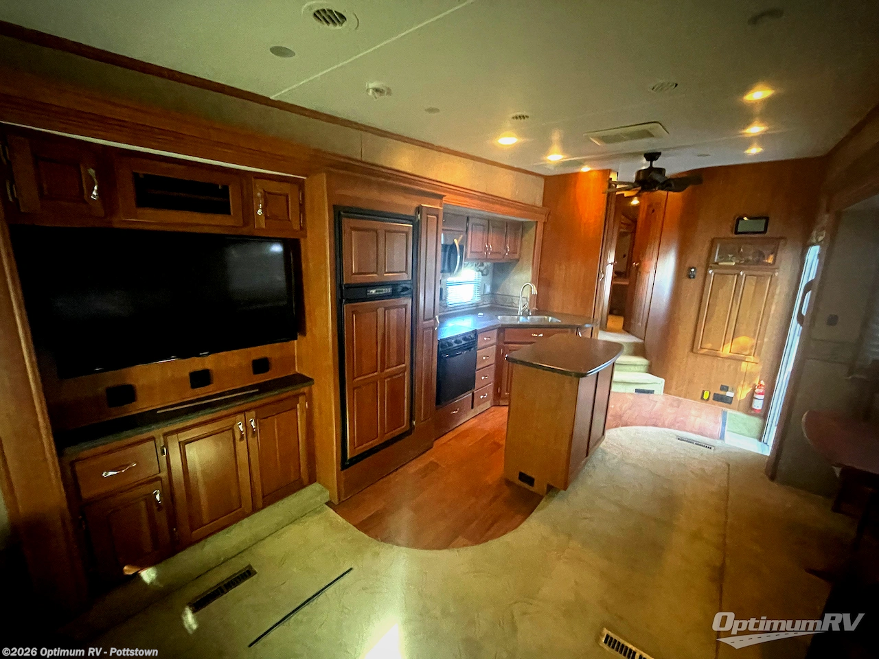 2010 Cameo 35SB3 by Carriage from Optimum RV - Pottstown in Pottstown, Pennsylvania