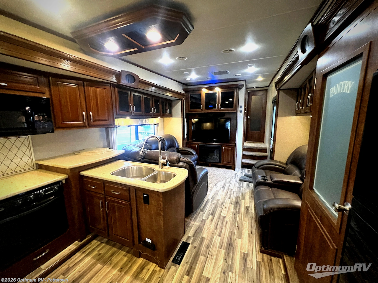 Used 2014 Grand Design Solitude 368RD available in Pottstown, Pennsylvania