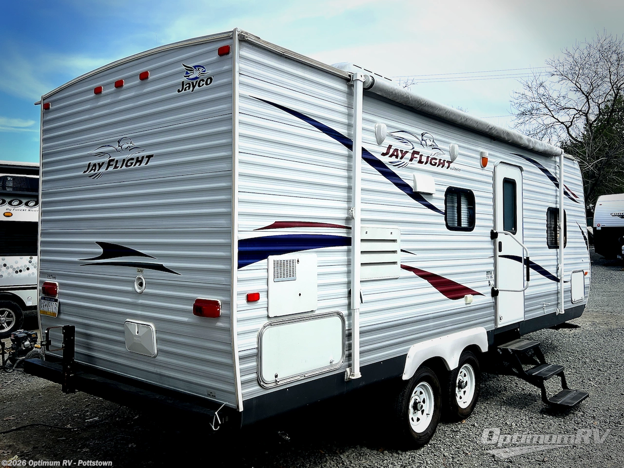 2011 Jayco Jay Flight 24FBS - Used Travel Trailer For Sale by Optimum RV - Pottstown in Pottstown, Pennsylvania features Slideout