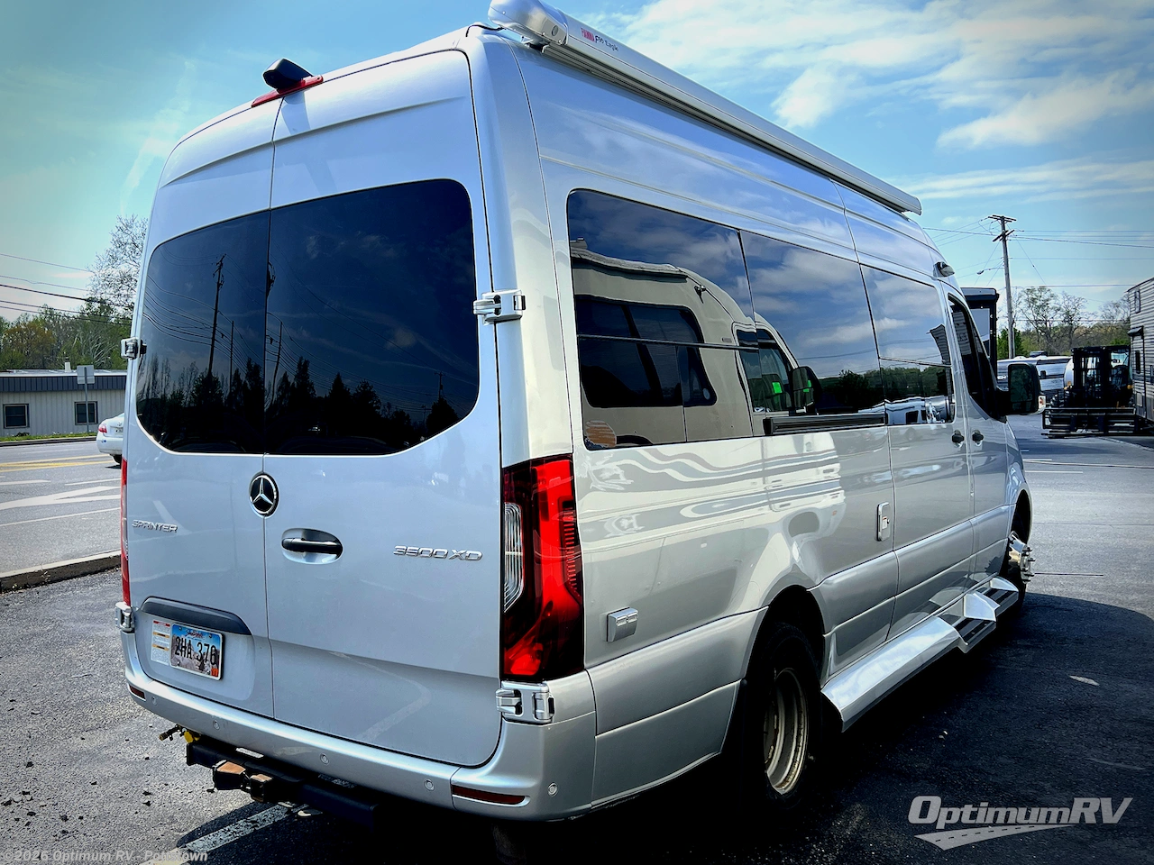 2021 Pleasure-Way Plateau TS - Used Class B For Sale by Optimum RV - Pottstown in Pottstown, Pennsylvania features Awning