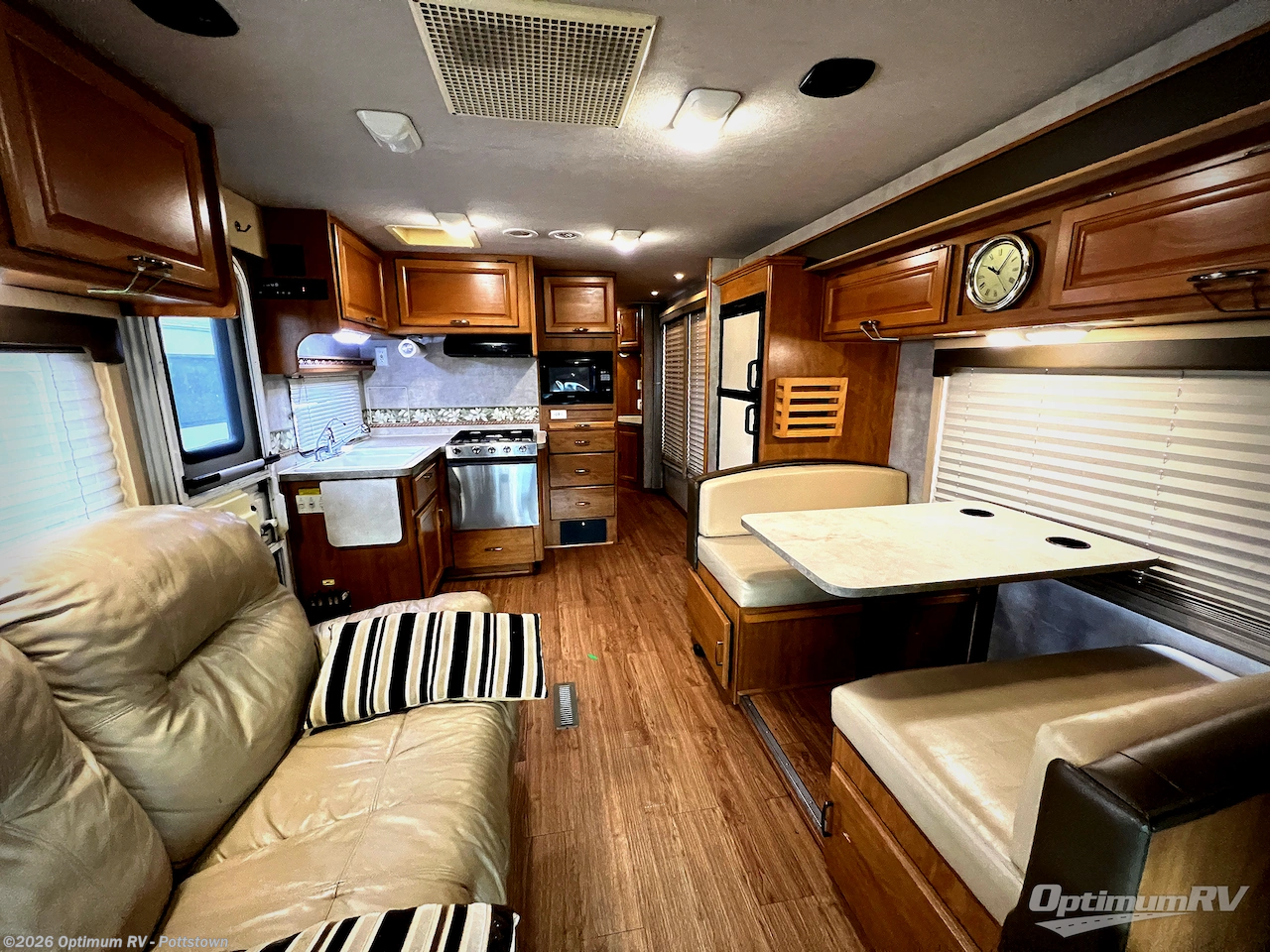 Used 2006 Fleetwood Tioga 31M available in Pottstown, Pennsylvania