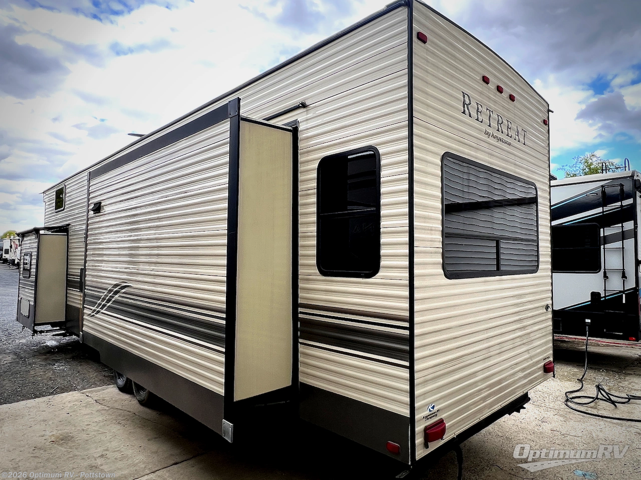 2020 Retreat 39LOFT by Keystone from Optimum RV - Pottstown in Pottstown, Pennsylvania