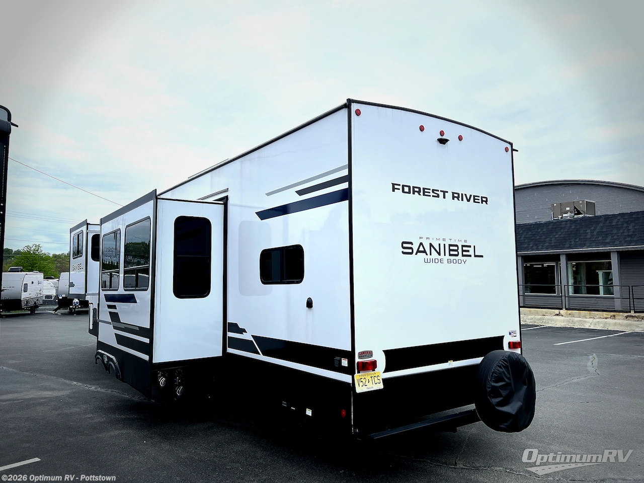 2025 Sanibel 3883LRWB by Prime Time from Optimum RV - Pottstown in Pottstown, Pennsylvania