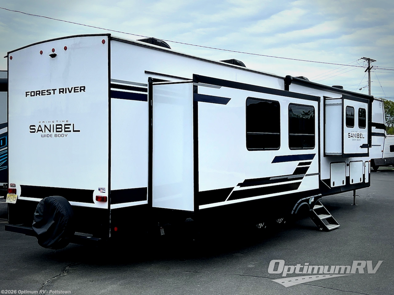 2025 Prime Time Sanibel 3883LRWB - Used Fifth Wheel For Sale by Optimum RV - Pottstown in Pottstown, Pennsylvania features Awning, Slideout