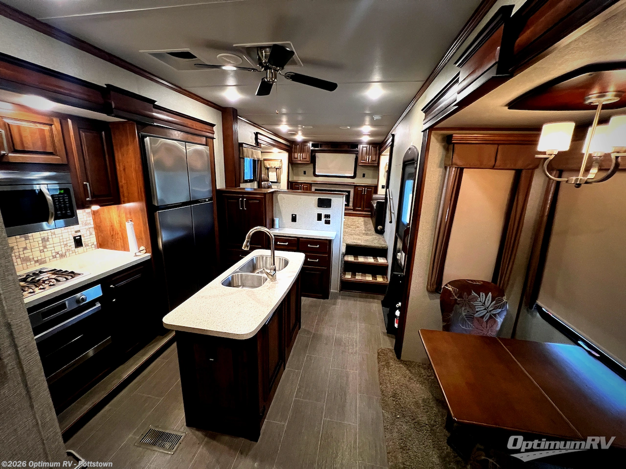 2018 Alpine 3700FL by Keystone from Optimum RV - Pottstown in Pottstown, Pennsylvania