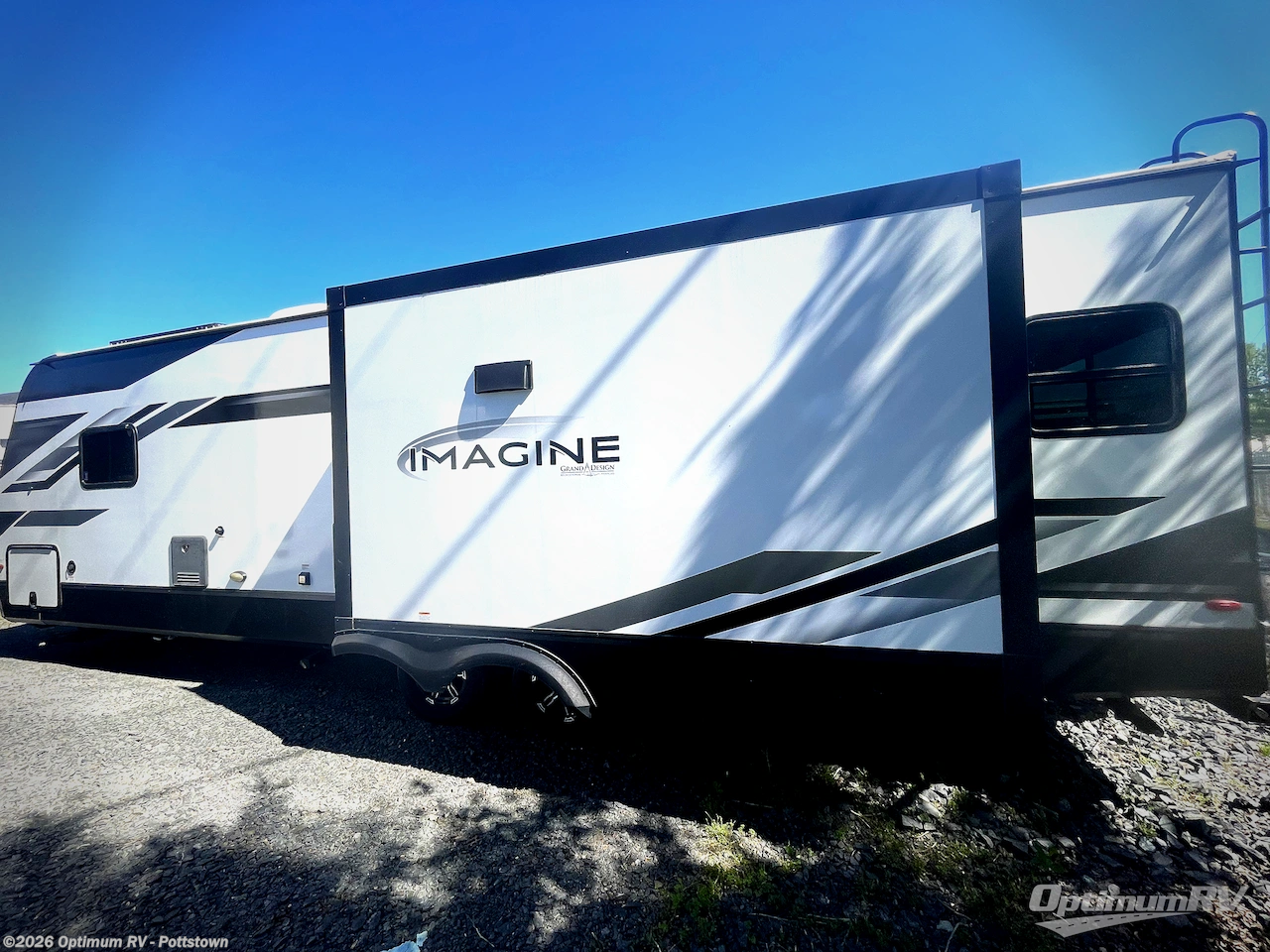 2023 Grand Design Imagine 2970RL - Used Travel Trailer For Sale by Optimum RV - Pottstown in Pottstown, Pennsylvania features Awning, Slideout